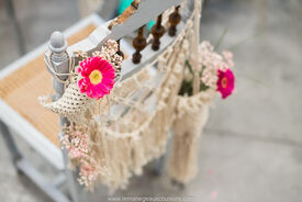 Photo décoration de chaise pour un mariage
